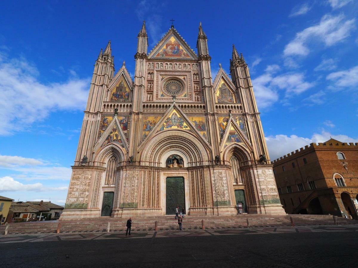 Duomo Budget Daire Orvieto Dış mekan fotoğraf
